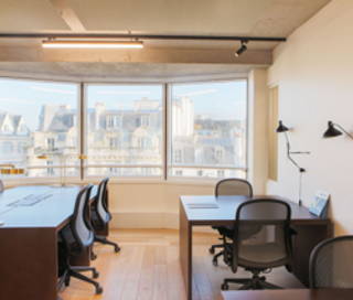 Bureau privé 17 m² 7 postes Location bureau Boulevard du Montparnasse Paris 75014 - photo 3